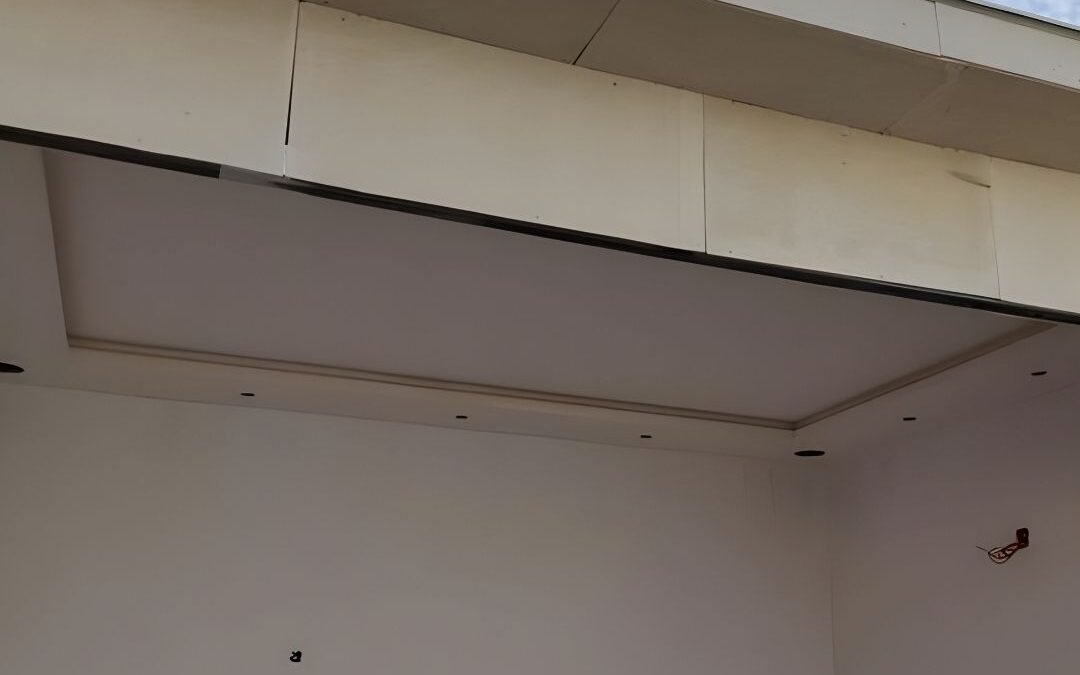 الفرق بين الأسمنت بورد والجبس بورد: أيهما أنسب لمناخ الرياض؟