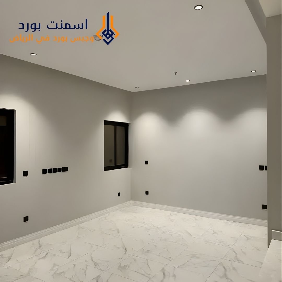 هل الأسمنت بورد مناسب لمناخ الرياض الحار؟